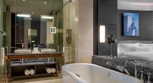The Westin Doha Hotel and Spa image 9